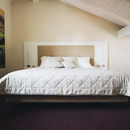 Cascina Speranza 3* Riva presso Chieri