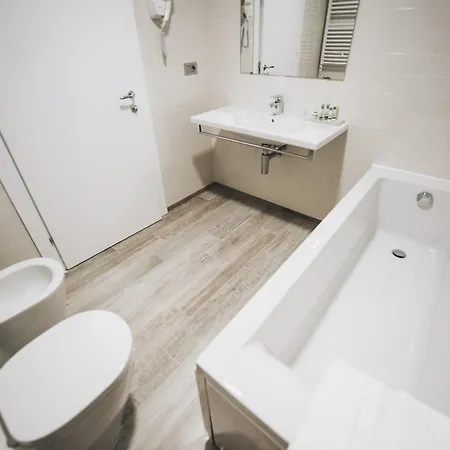 Cascina Speranza Hotel 3*