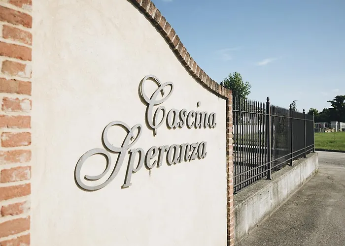 Hotel Cascina Speranza 3*